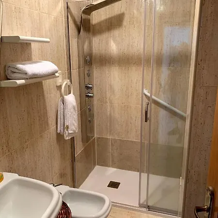 En Playa De Samil Primera Linea De Playa Pe Na Areia *