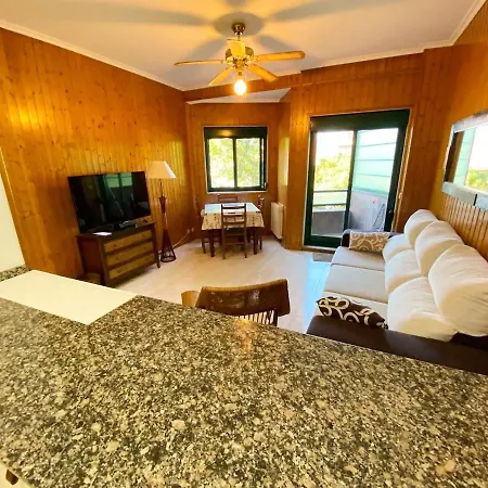 En Playa De Samil Primera Linea De Playa Pe Na Areia *