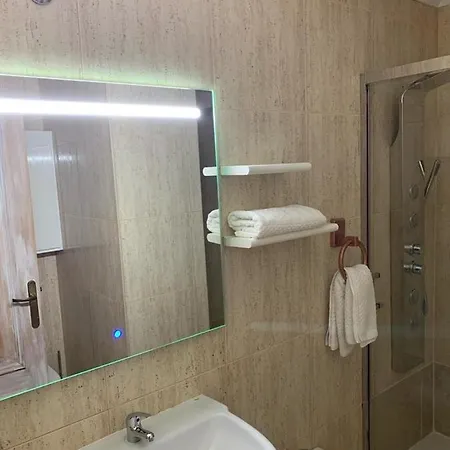 En Playa De Samil Primera Linea De Playa Pe Na Areia Διαμέρισμα *